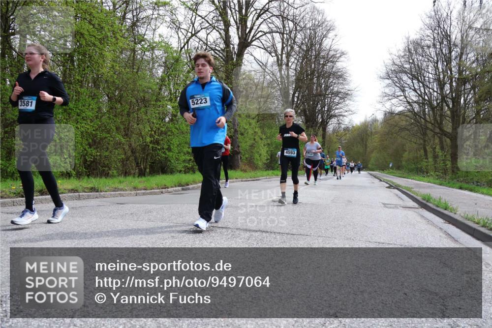 12.04.2026 - 45. Internationalen Wilhelmsburger Insellauf Yannick Fuchs http://msf.ph/oto/9497064 12.04.2026 13:08:52 Laufen 3581, 5223, 4593, 2101 meine-sportfotos.de