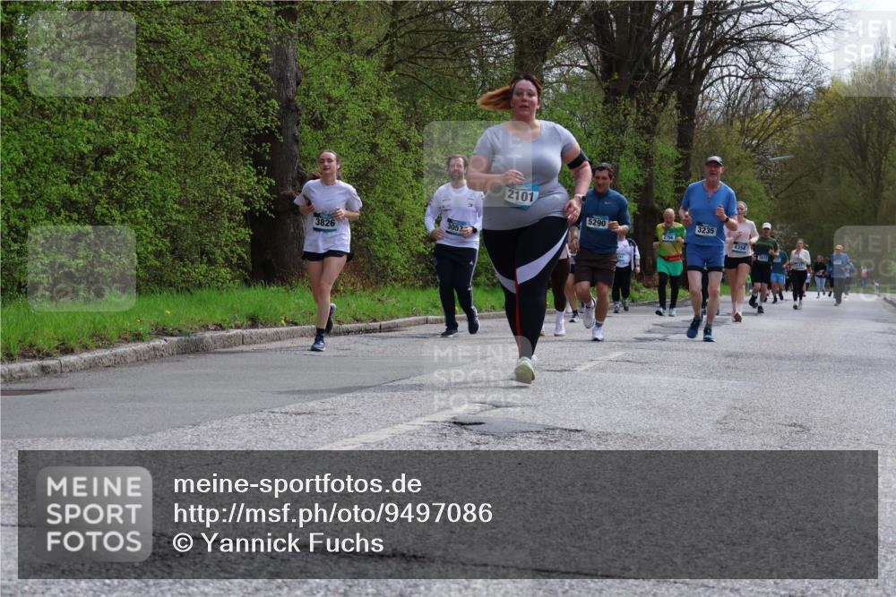 12.04.2026 - 45. Internationalen Wilhelmsburger Insellauf Yannick Fuchs http://msf.ph/oto/9497086 12.04.2026 13:08:55 Laufen 3826, 3052, 2101, 5290, 3235, 2766, 4358, 3872 meine-sportfotos.de
