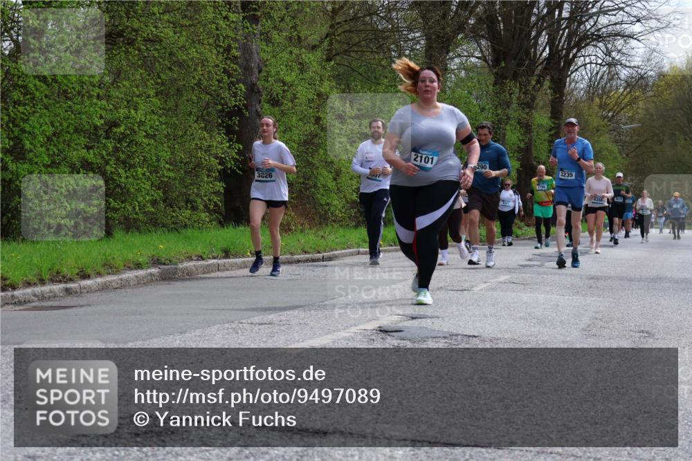 12.04.2026 - 45. Internationalen Wilhelmsburger Insellauf Yannick Fuchs http://msf.ph/oto/9497089 12.04.2026 13:08:55 Laufen 3826, 2101, 290, 4341, 2766, 3235, 4358 meine-sportfotos.de