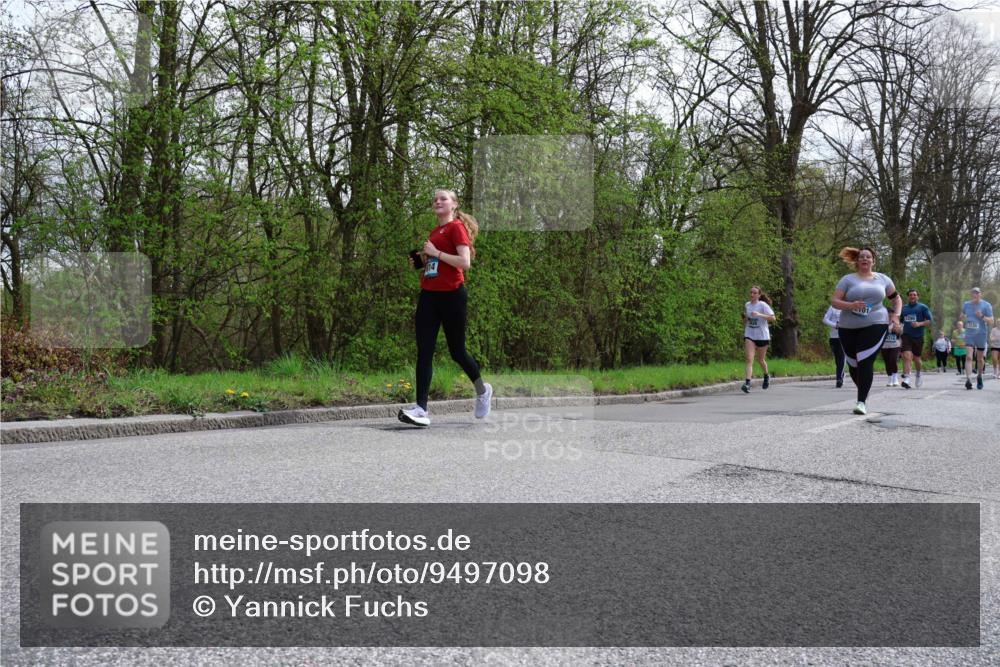 12.04.2026 - 45. Internationalen Wilhelmsburger Insellauf Yannick Fuchs http://msf.ph/oto/9497098 12.04.2026 13:08:56 Laufen 5290 meine-sportfotos.de