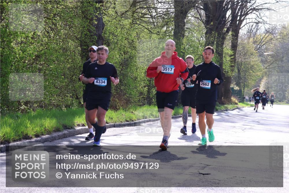 12.04.2026 - 45. Internationalen Wilhelmsburger Insellauf Yannick Fuchs http://msf.ph/oto/9497129 12.04.2026 10:54:07 Laufen 4334, 3517, 528, 0000 meine-sportfotos.de