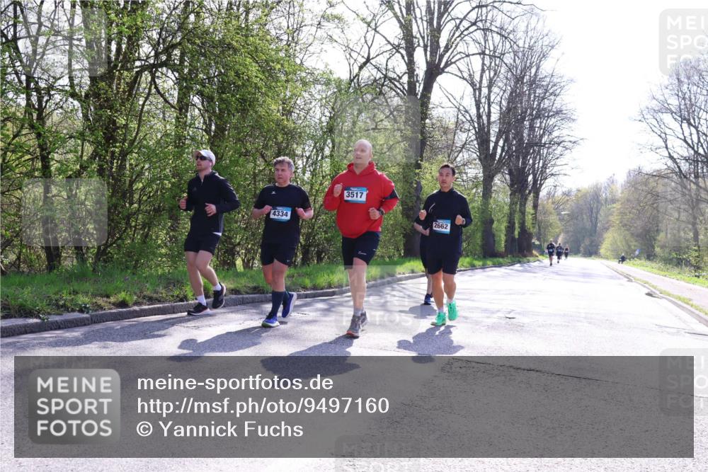 12.04.2026 - 45. Internationalen Wilhelmsburger Insellauf Yannick Fuchs http://msf.ph/oto/9497160 12.04.2026 10:54:10 Laufen 4334, 3517, 0000 meine-sportfotos.de