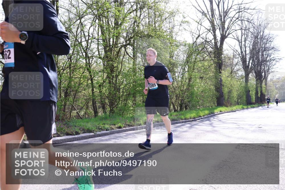 12.04.2026 - 45. Internationalen Wilhelmsburger Insellauf Yannick Fuchs http://msf.ph/oto/9497190 12.04.2026 10:54:13 Laufen 562, 5285 meine-sportfotos.de