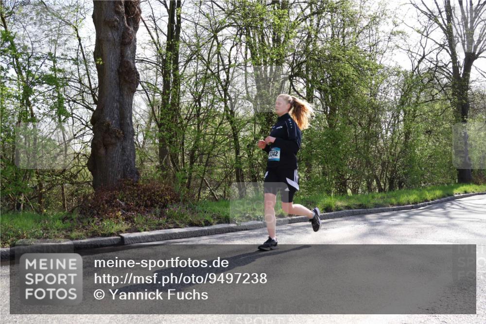 12.04.2026 - 45. Internationalen Wilhelmsburger Insellauf Yannick Fuchs http://msf.ph/oto/9497238 12.04.2026 10:54:25 Laufen 3342 meine-sportfotos.de