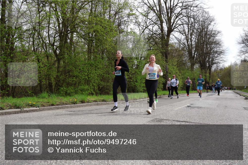 12.04.2026 - 45. Internationalen Wilhelmsburger Insellauf Yannick Fuchs http://msf.ph/oto/9497246 12.04.2026 13:09:10 Laufen 4442, 4443, 4341 meine-sportfotos.de