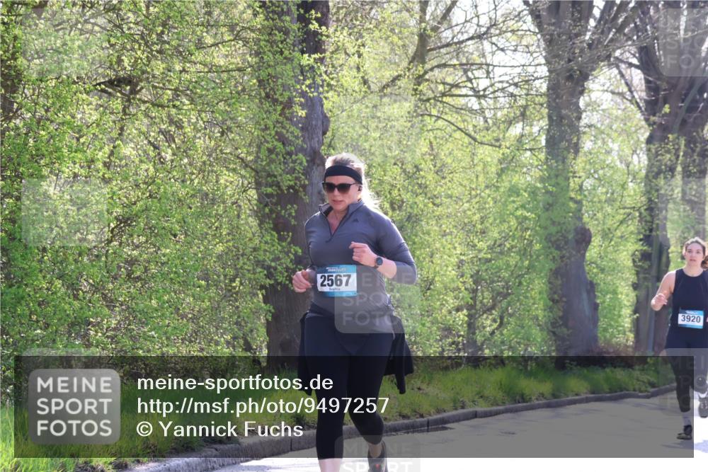 12.04.2026 - 45. Internationalen Wilhelmsburger Insellauf Yannick Fuchs http://msf.ph/oto/9497257 12.04.2026 10:54:27 Laufen 2567, 3920 meine-sportfotos.de