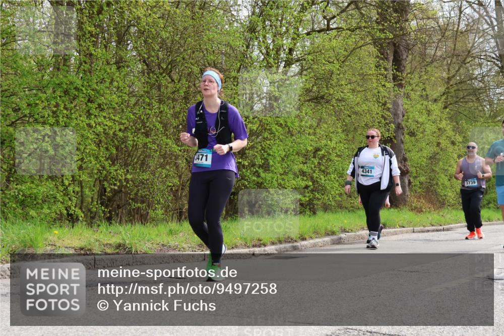 12.04.2026 - 45. Internationalen Wilhelmsburger Insellauf Yannick Fuchs http://msf.ph/oto/9497258 12.04.2026 13:09:11 Laufen 3471, 4341, 3739 meine-sportfotos.de
