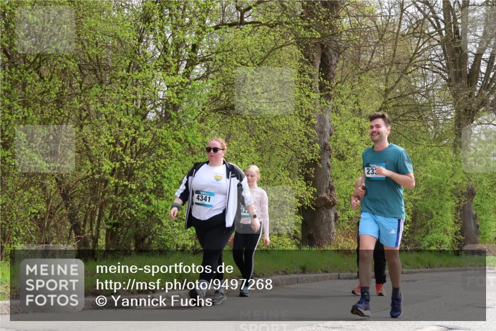 12.04.2026 - 45. Internationalen Wilhelmsburger Insellauf Yannick Fuchs http://msf.ph/oto/9497268 12.04.2026 13:09:12 Laufen 4341, 12, 233 meine-sportfotos.de