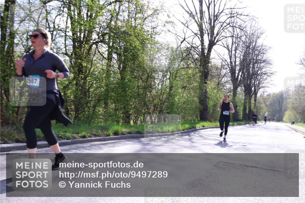 12.04.2026 - 45. Internationalen Wilhelmsburger Insellauf Yannick Fuchs http://msf.ph/oto/9497289 12.04.2026 10:54:30 Laufen 2567, 3920 meine-sportfotos.de