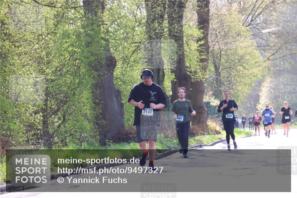 12.04.2026 - 45. Internationalen Wilhelmsburger Insellauf Yannick Fuchs http://msf.ph/oto/9497327 12.04.2026 10:54:35 Laufen 2142, 4485, 5806 meine-sportfotos.de