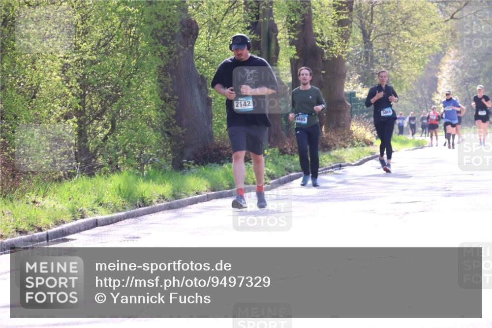 12.04.2026 - 45. Internationalen Wilhelmsburger Insellauf Yannick Fuchs http://msf.ph/oto/9497329 12.04.2026 10:54:35 Laufen 2142, 5806, 4485 meine-sportfotos.de