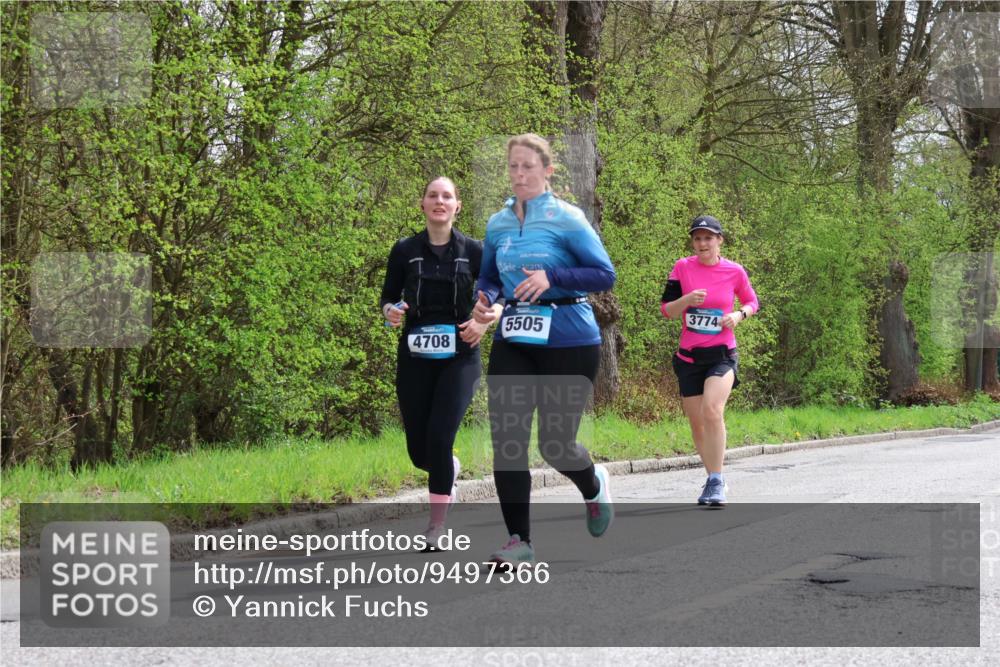 12.04.2026 - 45. Internationalen Wilhelmsburger Insellauf Yannick Fuchs http://msf.ph/oto/9497366 12.04.2026 13:09:23 Laufen 4708, 5505, 3774 meine-sportfotos.de