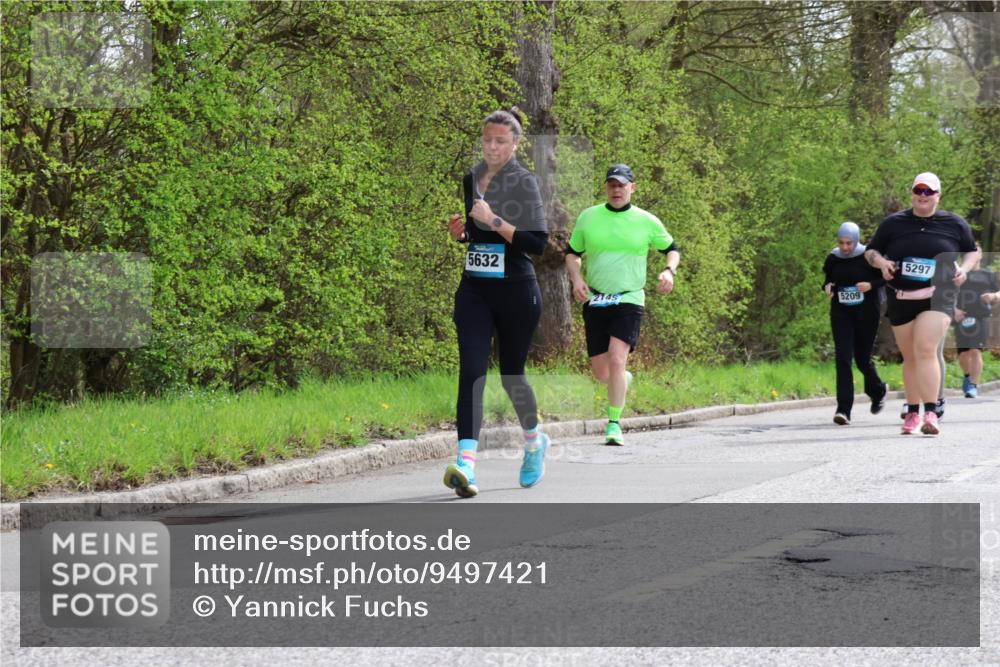 12.04.2026 - 45. Internationalen Wilhelmsburger Insellauf Yannick Fuchs http://msf.ph/oto/9497421 12.04.2026 13:09:35 Laufen 5632, 5209, 5297 meine-sportfotos.de