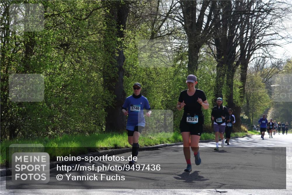 12.04.2026 - 45. Internationalen Wilhelmsburger Insellauf Yannick Fuchs http://msf.ph/oto/9497436 12.04.2026 10:54:58 Laufen 3740, 2924, 3664, 3333 meine-sportfotos.de