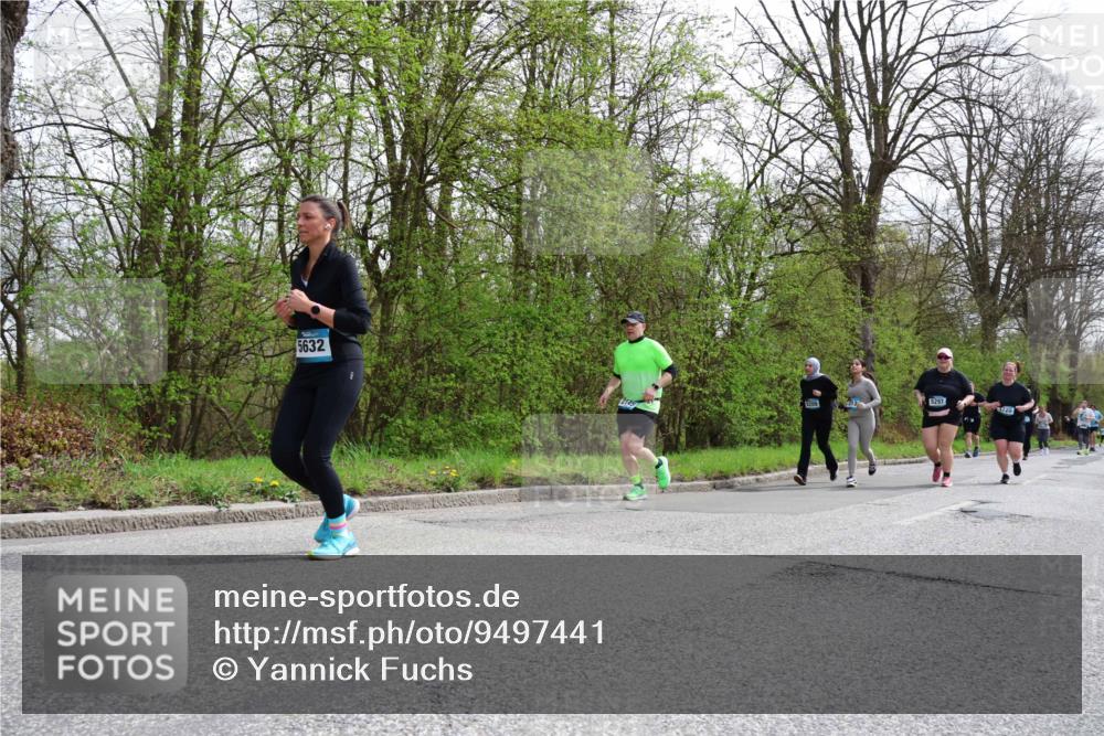 12.04.2026 - 45. Internationalen Wilhelmsburger Insellauf Yannick Fuchs http://msf.ph/oto/9497441 12.04.2026 13:09:38 Laufen 5632, 5209, 5297 meine-sportfotos.de