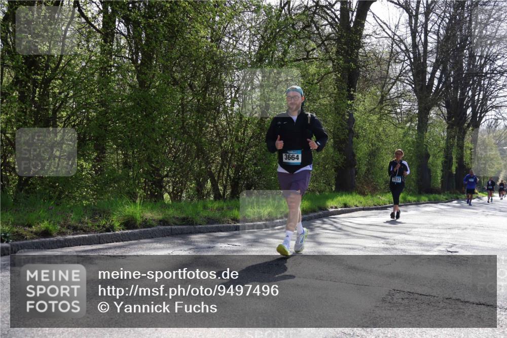 12.04.2026 - 45. Internationalen Wilhelmsburger Insellauf Yannick Fuchs http://msf.ph/oto/9497496 12.04.2026 10:55:04 Laufen 3664, 3333 meine-sportfotos.de