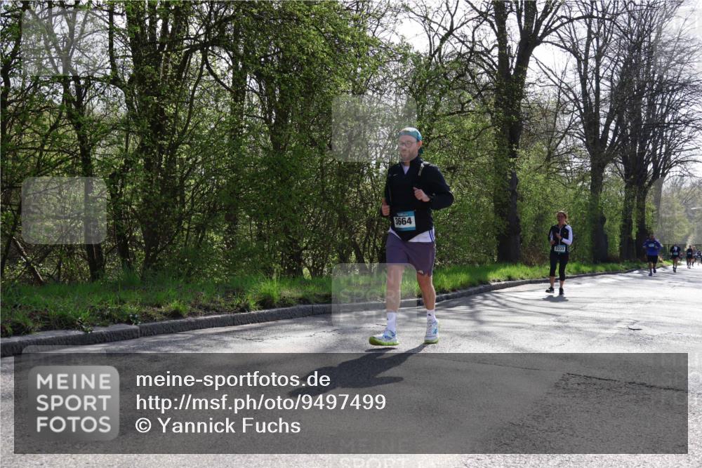 12.04.2026 - 45. Internationalen Wilhelmsburger Insellauf Yannick Fuchs http://msf.ph/oto/9497499 12.04.2026 10:55:04 Laufen 3664, 3333 meine-sportfotos.de
