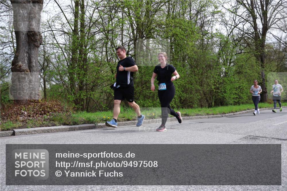 12.04.2026 - 45. Internationalen Wilhelmsburger Insellauf Yannick Fuchs http://msf.ph/oto/9497508 12.04.2026 13:09:46 Laufen 2111 meine-sportfotos.de