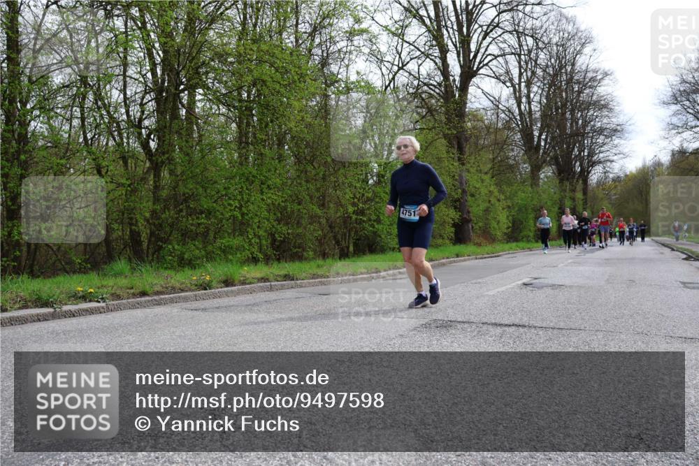12.04.2026 - 45. Internationalen Wilhelmsburger Insellauf Yannick Fuchs http://msf.ph/oto/9497598 12.04.2026 13:09:56 Laufen 4751 meine-sportfotos.de
