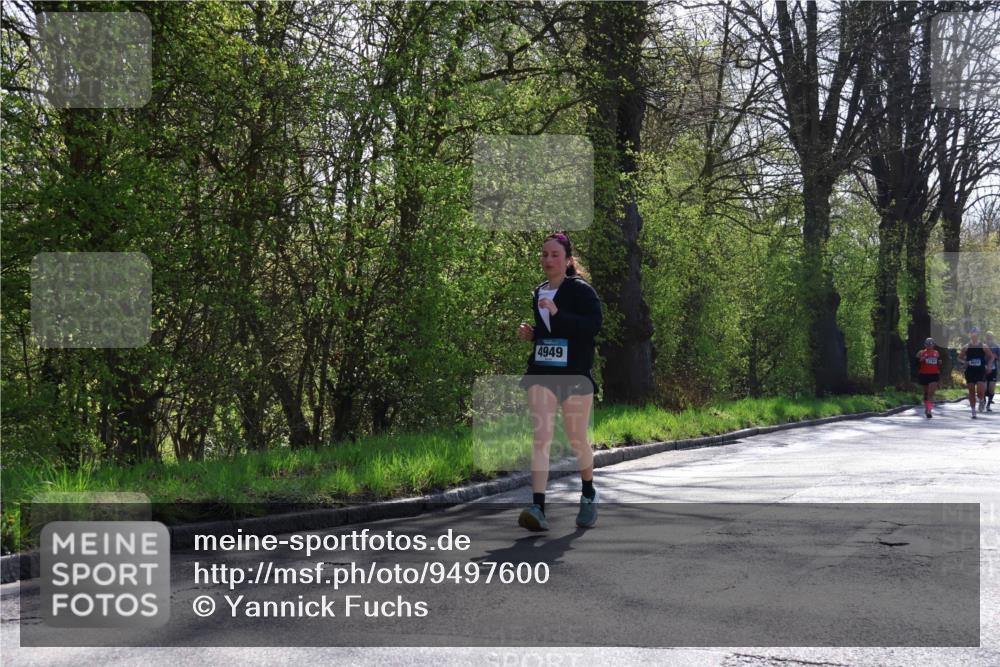 12.04.2026 - 45. Internationalen Wilhelmsburger Insellauf Yannick Fuchs http://msf.ph/oto/9497600 12.04.2026 10:55:17 Laufen 4949 meine-sportfotos.de