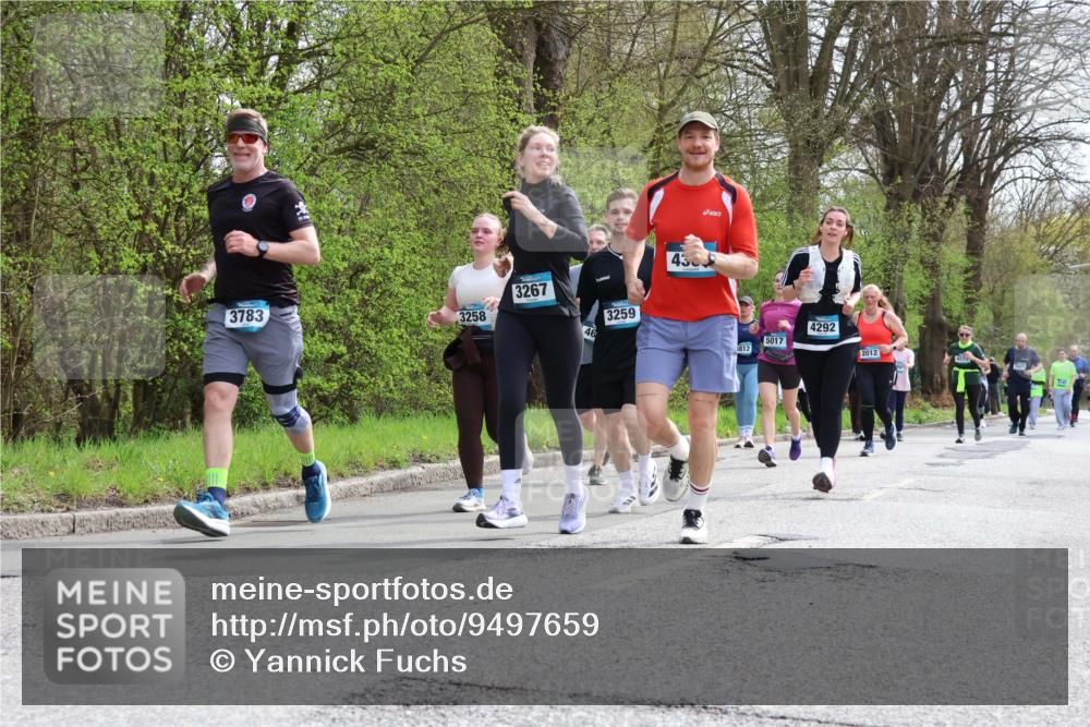12.04.2026 - 45. Internationalen Wilhelmsburger Insellauf Yannick Fuchs http://msf.ph/oto/9497659 12.04.2026 13:10:03 Laufen 3783, 3258, 3267, 46, 3259, 430, 4292, 5017, 1812, 2012, 451 meine-sportfotos.de