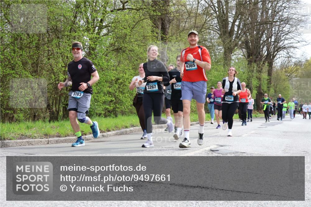 12.04.2026 - 45. Internationalen Wilhelmsburger Insellauf Yannick Fuchs http://msf.ph/oto/9497661 12.04.2026 13:10:03 Laufen 3783, 3258, 3267, 46, 3259, 4365, 12, 5017, 4292, 2012 meine-sportfotos.de