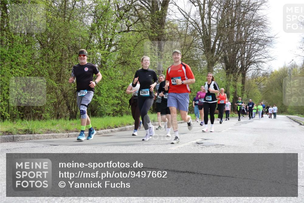 12.04.2026 - 45. Internationalen Wilhelmsburger Insellauf Yannick Fuchs http://msf.ph/oto/9497662 12.04.2026 13:10:03 Laufen 3783, 25, 3267, 43, 5017, 4292, 2012 meine-sportfotos.de