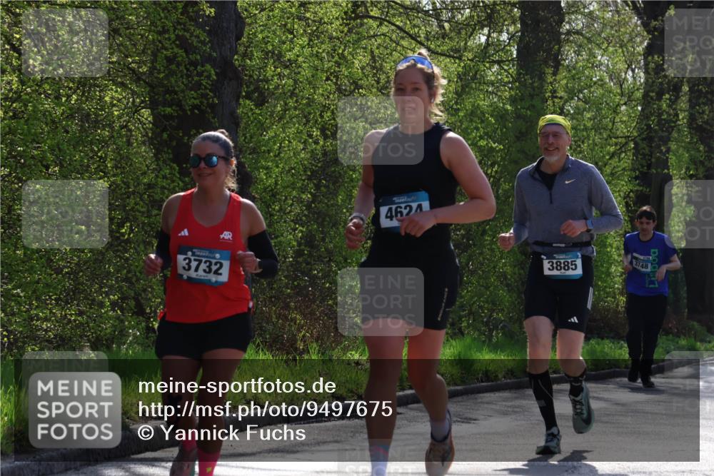 12.04.2026 - 45. Internationalen Wilhelmsburger Insellauf Yannick Fuchs http://msf.ph/oto/9497675 12.04.2026 10:55:25 Laufen 3732, 4624, 3885, 3748 meine-sportfotos.de