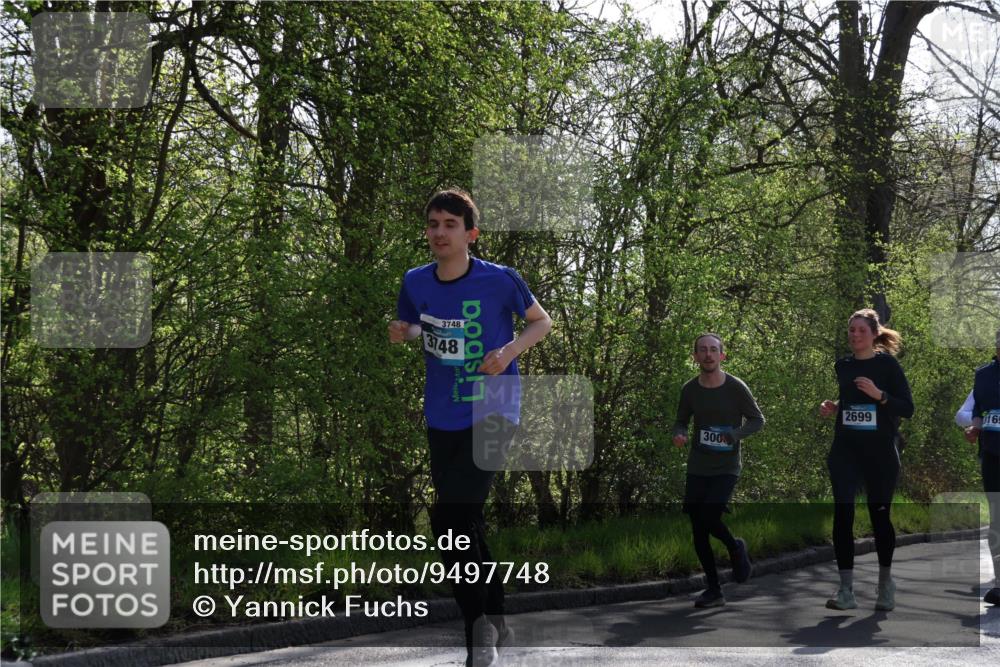 12.04.2026 - 45. Internationalen Wilhelmsburger Insellauf Yannick Fuchs http://msf.ph/oto/9497748 12.04.2026 10:55:35 Laufen 3748, 3748, 2699, 169 meine-sportfotos.de