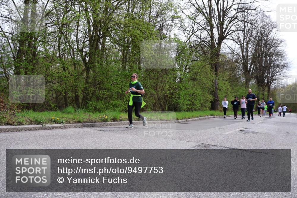 12.04.2026 - 45. Internationalen Wilhelmsburger Insellauf Yannick Fuchs http://msf.ph/oto/9497753 12.04.2026 13:10:12 Laufen  meine-sportfotos.de