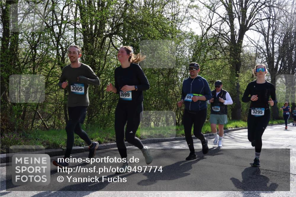 12.04.2026 - 45. Internationalen Wilhelmsburger Insellauf Yannick Fuchs http://msf.ph/oto/9497774 12.04.2026 10:55:37 Laufen 3005, 2699, 69, 2686, 3295 meine-sportfotos.de