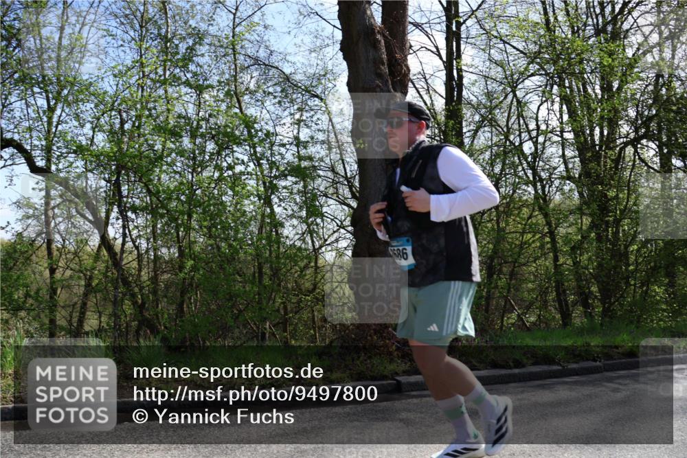 12.04.2026 - 45. Internationalen Wilhelmsburger Insellauf Yannick Fuchs http://msf.ph/oto/9497800 12.04.2026 10:55:40 Laufen 586 meine-sportfotos.de
