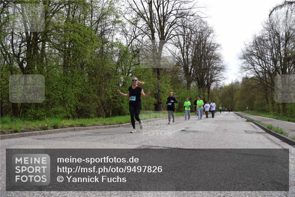 12.04.2026 - 45. Internationalen Wilhelmsburger Insellauf Yannick Fuchs http://msf.ph/oto/9497826 12.04.2026 13:10:23 Laufen 4016, 567 meine-sportfotos.de