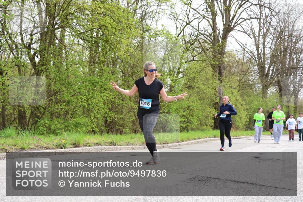 12.04.2026 - 45. Internationalen Wilhelmsburger Insellauf Yannick Fuchs http://msf.ph/oto/9497836 12.04.2026 13:10:24 Laufen 4016, 5171, 5192 meine-sportfotos.de