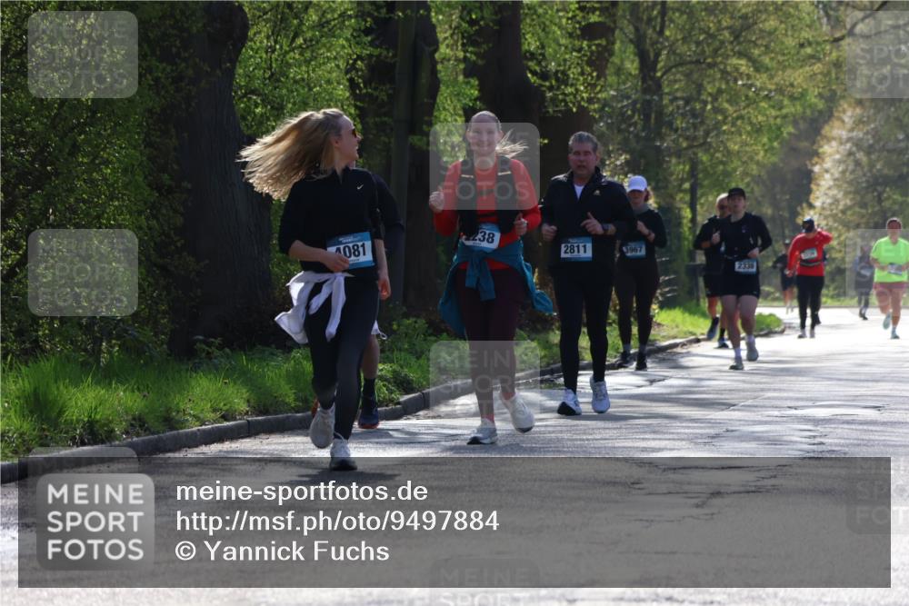 12.04.2026 - 45. Internationalen Wilhelmsburger Insellauf Yannick Fuchs http://msf.ph/oto/9497884 12.04.2026 10:55:51 Laufen 4081, 238, 2811, 3967, 2336 meine-sportfotos.de