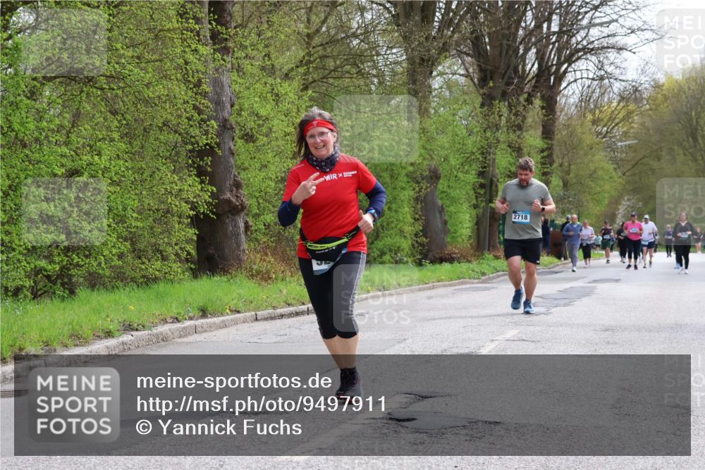 12.04.2026 - 45. Internationalen Wilhelmsburger Insellauf Yannick Fuchs http://msf.ph/oto/9497911 12.04.2026 13:10:49 Laufen 2718 meine-sportfotos.de