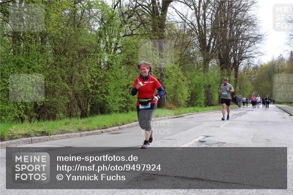 12.04.2026 - 45. Internationalen Wilhelmsburger Insellauf Yannick Fuchs http://msf.ph/oto/9497924 12.04.2026 13:10:50 Laufen 2718 meine-sportfotos.de
