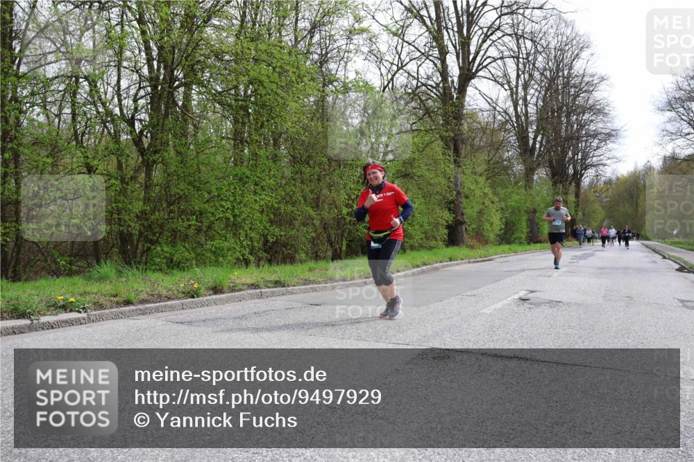 12.04.2026 - 45. Internationalen Wilhelmsburger Insellauf Yannick Fuchs http://msf.ph/oto/9497929 12.04.2026 13:10:51 Laufen 2718 meine-sportfotos.de