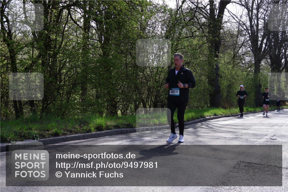 12.04.2026 - 45. Internationalen Wilhelmsburger Insellauf Yannick Fuchs http://msf.ph/oto/9497981 12.04.2026 10:56:03 Laufen 2811 meine-sportfotos.de