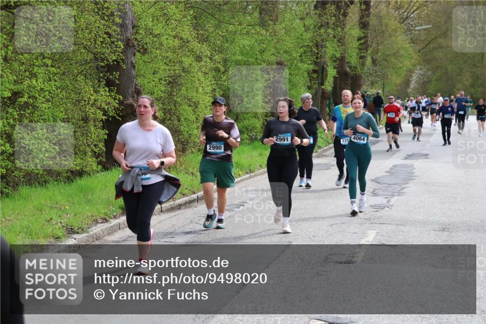 12.04.2026 - 45. Internationalen Wilhelmsburger Insellauf Yannick Fuchs http://msf.ph/oto/9498020 12.04.2026 13:11:09 Laufen 3936, 2990, 2991, 225, 4064 meine-sportfotos.de