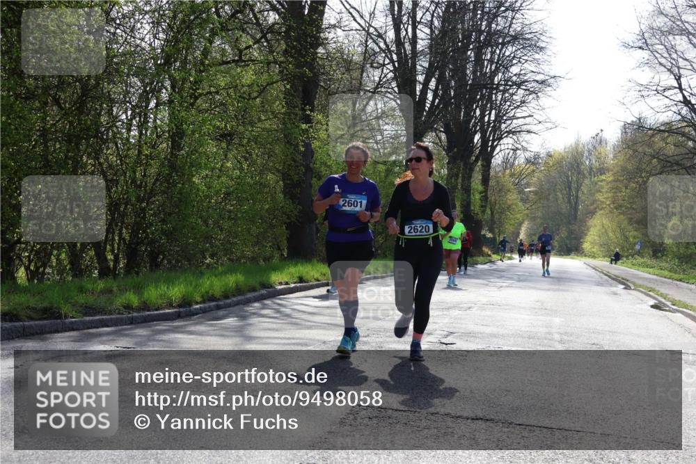 12.04.2026 - 45. Internationalen Wilhelmsburger Insellauf Yannick Fuchs http://msf.ph/oto/9498058 12.04.2026 10:56:11 Laufen 2601, 2620 meine-sportfotos.de