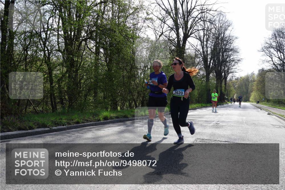 12.04.2026 - 45. Internationalen Wilhelmsburger Insellauf Yannick Fuchs http://msf.ph/oto/9498072 12.04.2026 10:56:12 Laufen 2620 meine-sportfotos.de