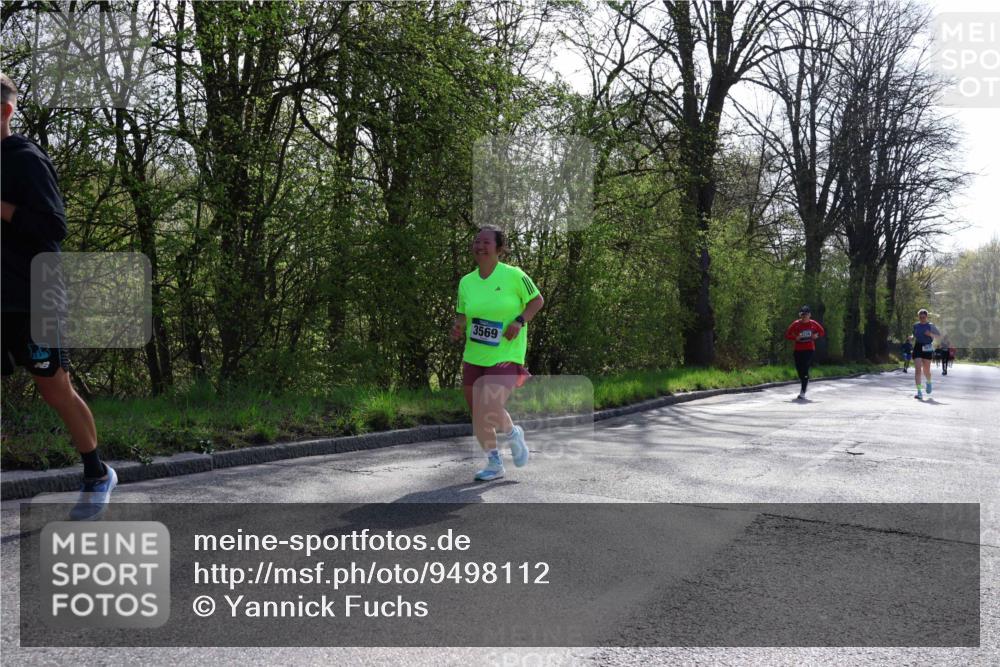 12.04.2026 - 45. Internationalen Wilhelmsburger Insellauf Yannick Fuchs http://msf.ph/oto/9498112 12.04.2026 10:56:17 Laufen 3569 meine-sportfotos.de