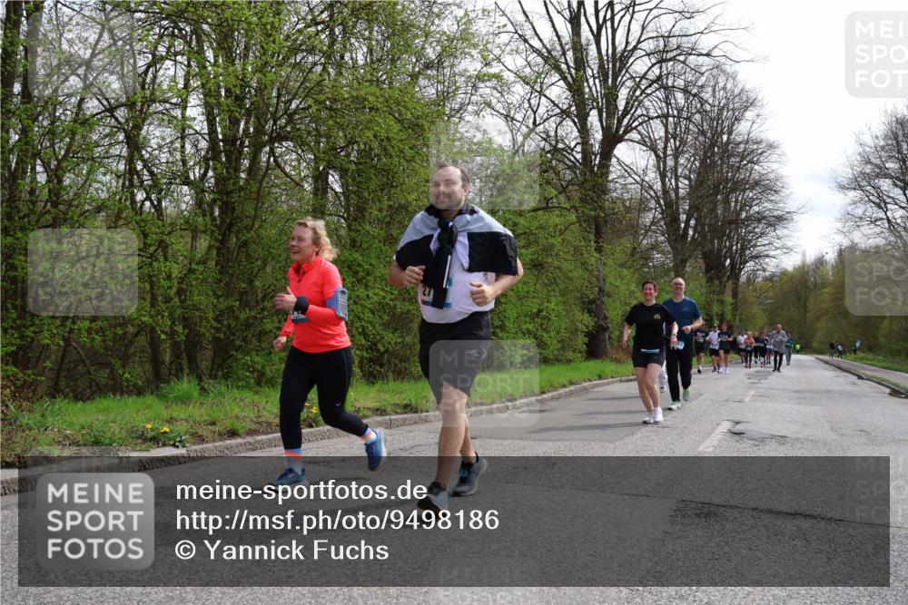 12.04.2026 - 45. Internationalen Wilhelmsburger Insellauf Yannick Fuchs http://msf.ph/oto/9498186 12.04.2026 13:11:28 Laufen  meine-sportfotos.de