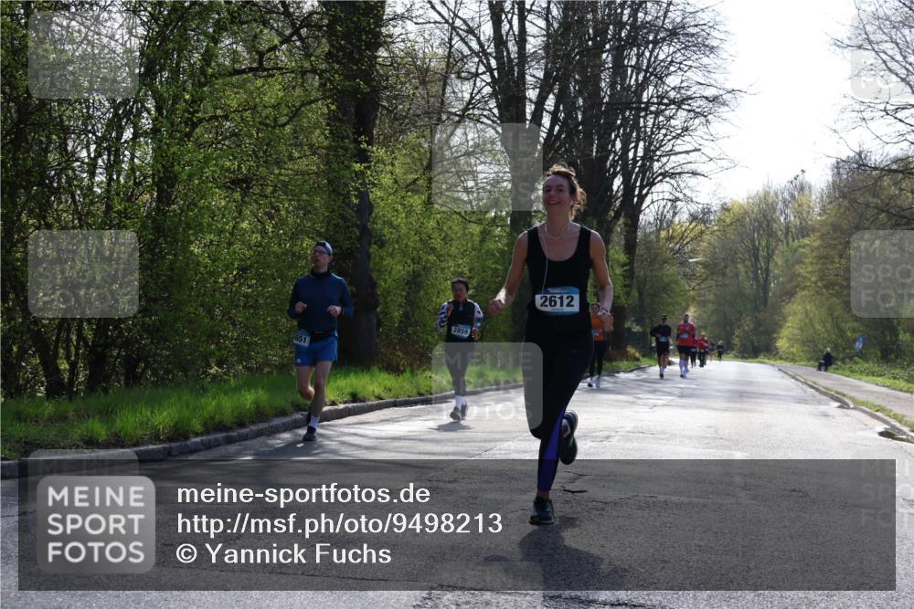 12.04.2026 - 45. Internationalen Wilhelmsburger Insellauf Yannick Fuchs http://msf.ph/oto/9498213 12.04.2026 10:56:32 Laufen 2859, 2612 meine-sportfotos.de