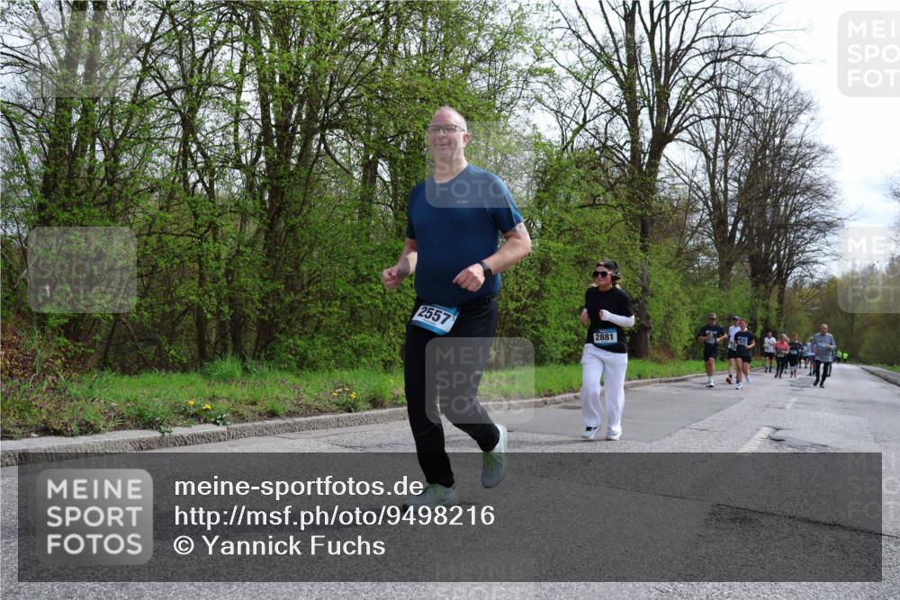12.04.2026 - 45. Internationalen Wilhelmsburger Insellauf Yannick Fuchs http://msf.ph/oto/9498216 12.04.2026 13:11:31 Laufen 2557, 2881 meine-sportfotos.de