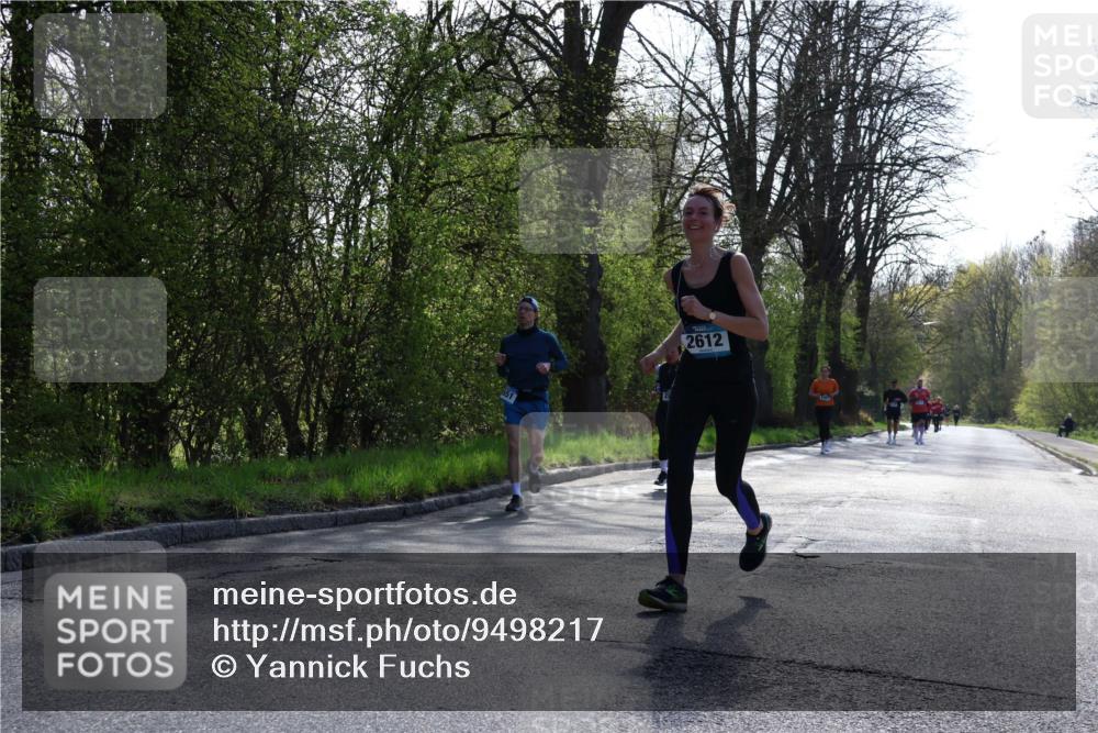 12.04.2026 - 45. Internationalen Wilhelmsburger Insellauf Yannick Fuchs http://msf.ph/oto/9498217 12.04.2026 10:56:32 Laufen 2612 meine-sportfotos.de