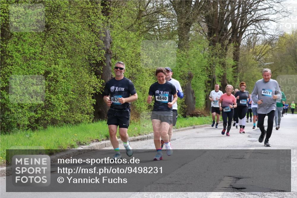 12.04.2026 - 45. Internationalen Wilhelmsburger Insellauf Yannick Fuchs http://msf.ph/oto/9498231 12.04.2026 13:11:34 Laufen 4840, 483, 3024, 3888, 4684, 4411, 3820 meine-sportfotos.de