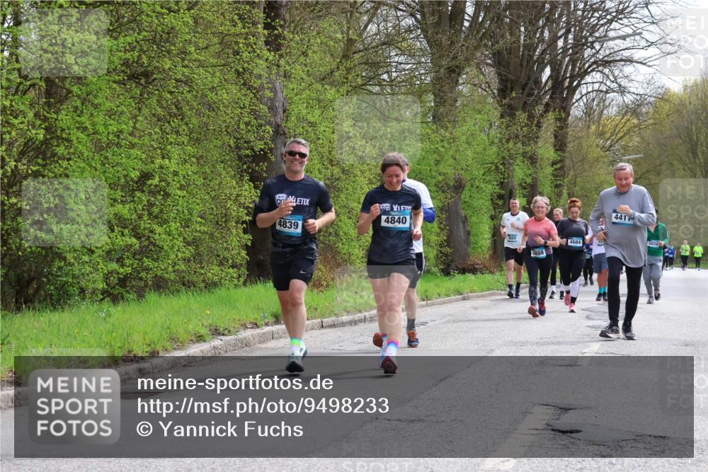 12.04.2026 - 45. Internationalen Wilhelmsburger Insellauf Yannick Fuchs http://msf.ph/oto/9498233 12.04.2026 13:11:34 Laufen 4839, 4840, 3024, 3888, 4684, 441, 5820 meine-sportfotos.de
