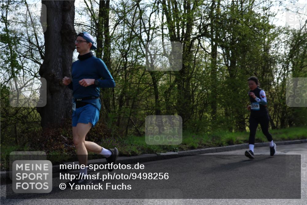 12.04.2026 - 45. Internationalen Wilhelmsburger Insellauf Yannick Fuchs http://msf.ph/oto/9498256 12.04.2026 10:56:36 Laufen 2859 meine-sportfotos.de